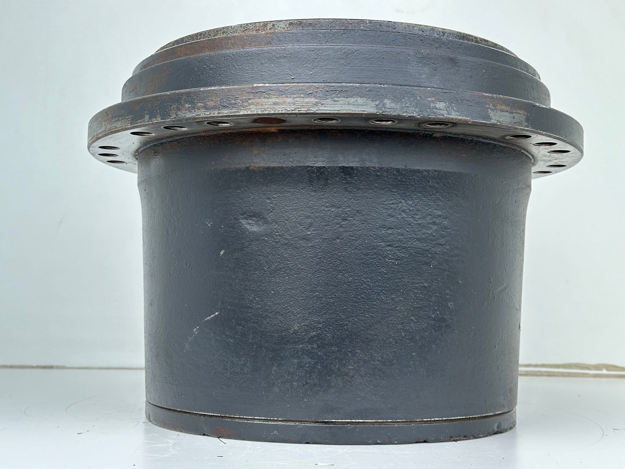 Liebherr Fahrantrieb FAT355P076. ID-Nr.969455101 - ID-Nr.969524001 - ID-Nr.90022900. LO1916, LOS916, R906, R916, R922, R924. #969455101.1649# - محرك السفر - آلات الإنشاء: صورة 3 Liebherr Fahrantrieb FAT355P076. ID-Nr.969455101 - ID-Nr.969524001 - ID-Nr.90022900. LO1916, LOS916, R906, R916, R922, R924. #969455101.1649# - محرك السفر - آلات الإنشاء: صورة 3