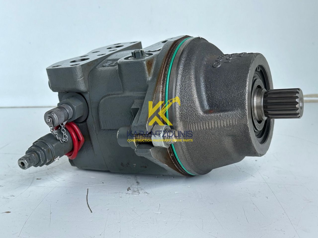 Liebherr Hydraulikeinbaumotor Typ:FMF058, ID-Nr.10122576 - ID-Nr.10145827 - ID-Nr.11371069. LOS1906, P924 COMP , R906, R906 PROTO, R916, R922, R924, R924 COMP, R926 COMP, R926 K LC. #39780# - موتور هيدروليكي - حفّار: صورة 2 Liebherr Hydraulikeinbaumotor Typ:FMF058, ID-Nr.10122576 - ID-Nr.10145827 - ID-Nr.11371069. LOS1906, P924 COMP , R906, R906 PROTO, R916, R922, R924, R924 COMP, R926 COMP, R926 K LC. #39780# - موتور هيدروليكي - حفّار: صورة 2