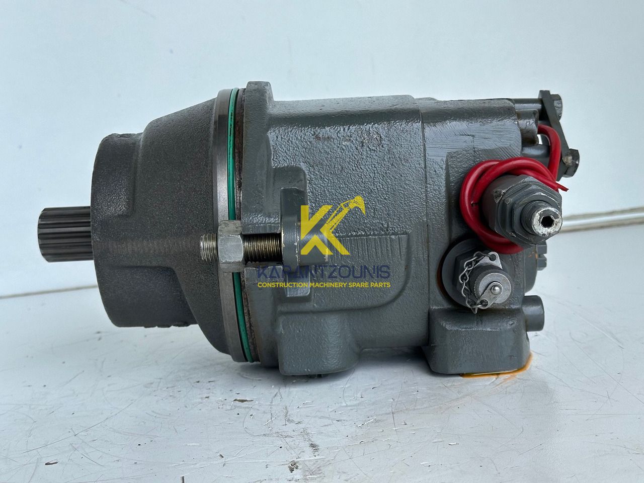 Liebherr Hydraulikeinbaumotor Typ:FMF058, ID-Nr.10122576 - ID-Nr.10145827 - ID-Nr.11371069. LOS1906, P924 COMP , R906, R906 PROTO, R916, R922, R924, R924 COMP, R926 COMP, R926 K LC. #39780# - موتور هيدروليكي - حفّار: صورة 4 Liebherr Hydraulikeinbaumotor Typ:FMF058, ID-Nr.10122576 - ID-Nr.10145827 - ID-Nr.11371069. LOS1906, P924 COMP , R906, R906 PROTO, R916, R922, R924, R924 COMP, R926 COMP, R926 K LC. #39780# - موتور هيدروليكي - حفّار: صورة 4