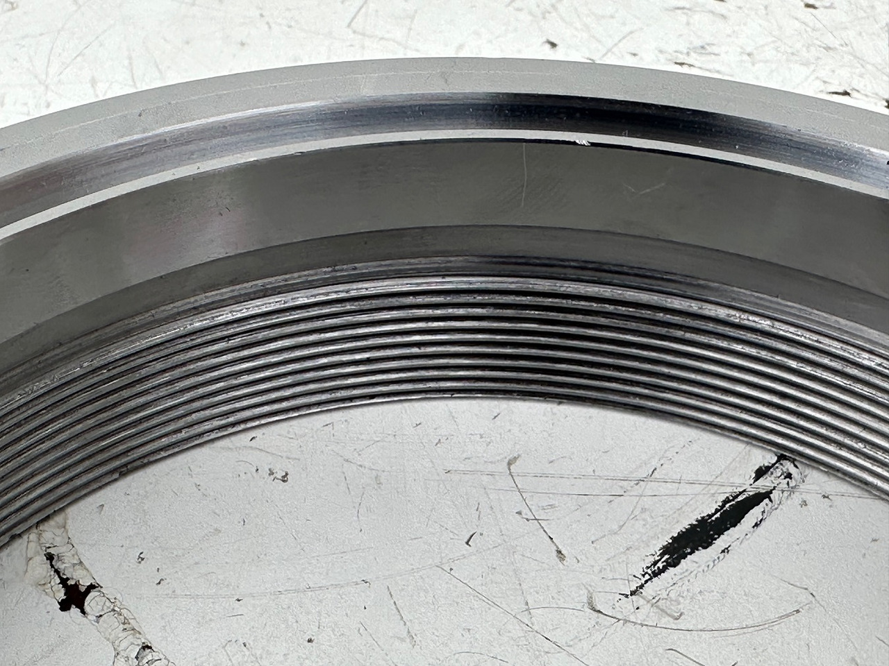 Liebherr Original Nutmutter ID-Nr.9443117 - ID-Nr.944311703. LH110,A974,LOS974,P974,P976,R974,R976,R980,P994,P995,R944,R995. #944311703.31.07# - محرك سوينغ - آلات الإنشاء: صورة 5 Liebherr Original Nutmutter ID-Nr.9443117 - ID-Nr.944311703. LH110,A974,LOS974,P974,P976,R974,R976,R980,P994,P995,R944,R995. #944311703.31.07# - محرك سوينغ - آلات الإنشاء: صورة 5