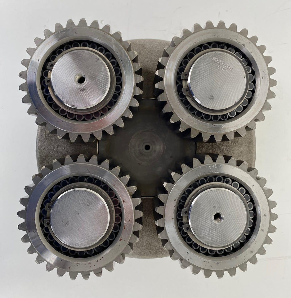 Liebherr Planetenträger ID-Nr.90203516 mit Planetenrad ID-Nr.90203494. Typ:FAT400G546. PR71605LGP-1823. PR716LGP-1423. PR716XL-1422. - محرك السفر - بلدوزر: صورة 3 Liebherr Planetenträger ID-Nr.90203516 mit Planetenrad ID-Nr.90203494. Typ:FAT400G546. PR71605LGP-1823. PR716LGP-1423. PR716XL-1422. - محرك السفر - بلدوزر: صورة 3