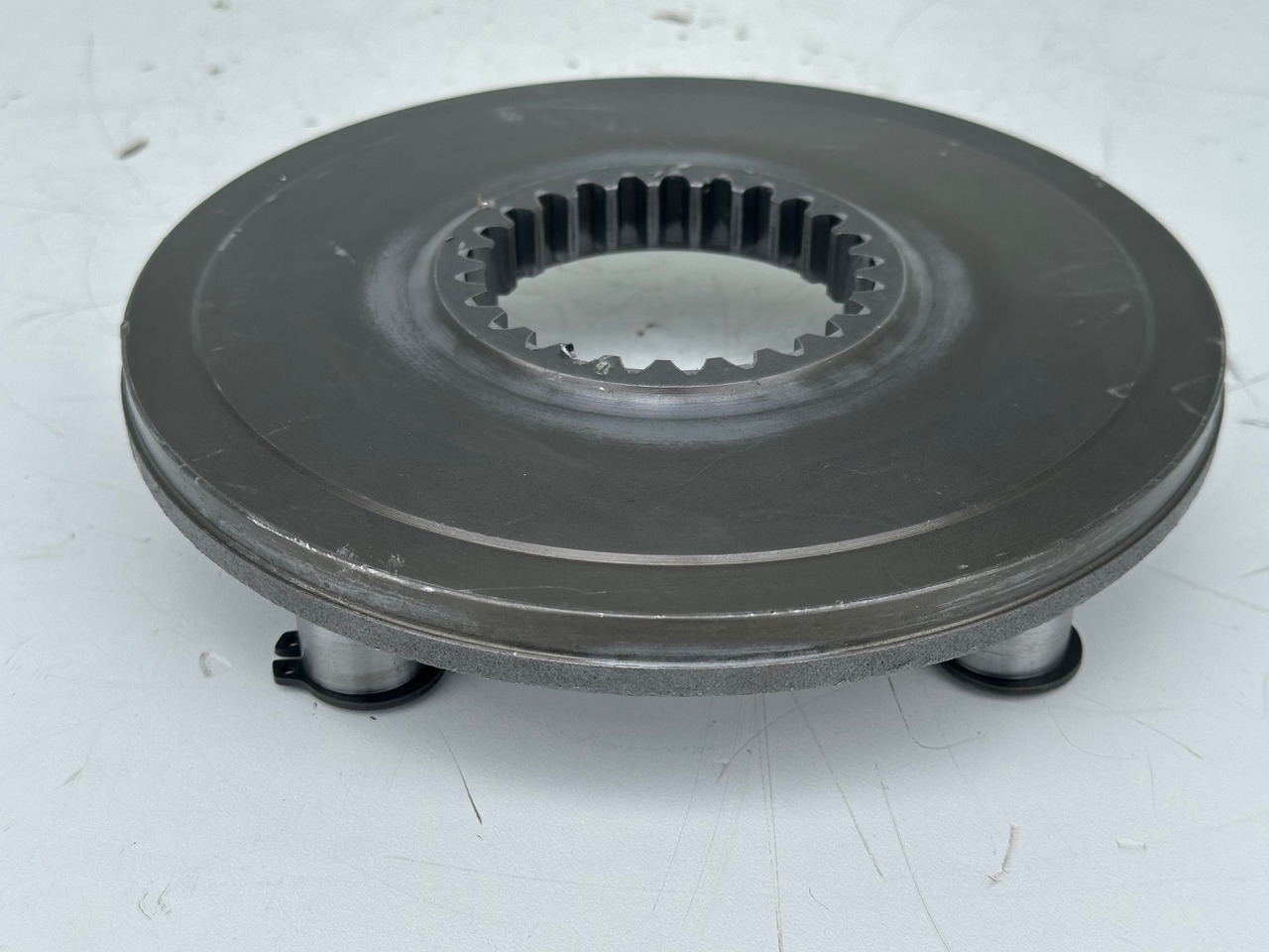 Liebherr Planetenträger ID-Nr.90214403. SAT275A290. R922 LC-1486. R924 LC-1487. #90214403.HO.925# - محرك سوينغ - آلات الإنشاء: صورة 5 Liebherr Planetenträger ID-Nr.90214403. SAT275A290. R922 LC-1486. R924 LC-1487. #90214403.HO.925# - محرك سوينغ - آلات الإنشاء: صورة 5