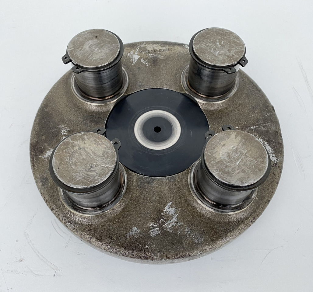 Liebherr Planetenträger ID-Nr.944306303 - ID-Nr.9443063. A924,A928,A932,A934,LH30,LH35,R906,R916,R922,R924,R926,R932,R934,R944 T. #4603# - محرك سوينغ - آلات الإنشاء: صورة 3 Liebherr Planetenträger ID-Nr.944306303 - ID-Nr.9443063. A924,A928,A932,A934,LH30,LH35,R906,R916,R922,R924,R926,R932,R934,R944 T. #4603# - محرك سوينغ - آلات الإنشاء: صورة 3