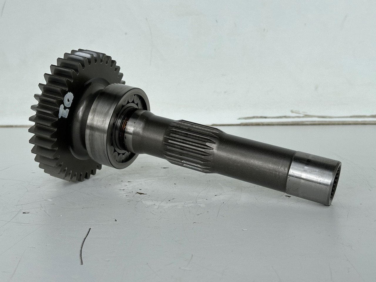 Liebherr Triebwelle ID-Nr.10117140 mit Zylinderrollenlager ID-Nr.7080150 - ID-Nr.7380070. A914, A922, A924, A928, LH30, LH35, P914, P924, R906, R914, R916, R924, R924 COMP. #101171470.01# - مضخة هيدروليكية - آلات الإنشاء: صورة 3 Liebherr Triebwelle ID-Nr.10117140 mit Zylinderrollenlager ID-Nr.7080150 - ID-Nr.7380070. A914, A922, A924, A928, LH30, LH35, P914, P924, R906, R914, R916, R924, R924 COMP. #101171470.01# - مضخة هيدروليكية - آلات الإنشاء: صورة 3