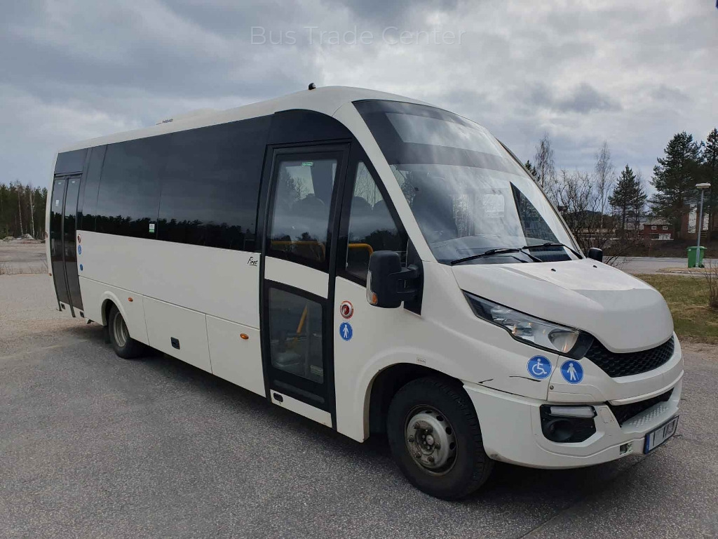 IVECO First Daily 70C17 - حافلة صغيرة, ميكروباص: صورة 1 IVECO First Daily 70C17 - حافلة صغيرة, ميكروباص: صورة 1