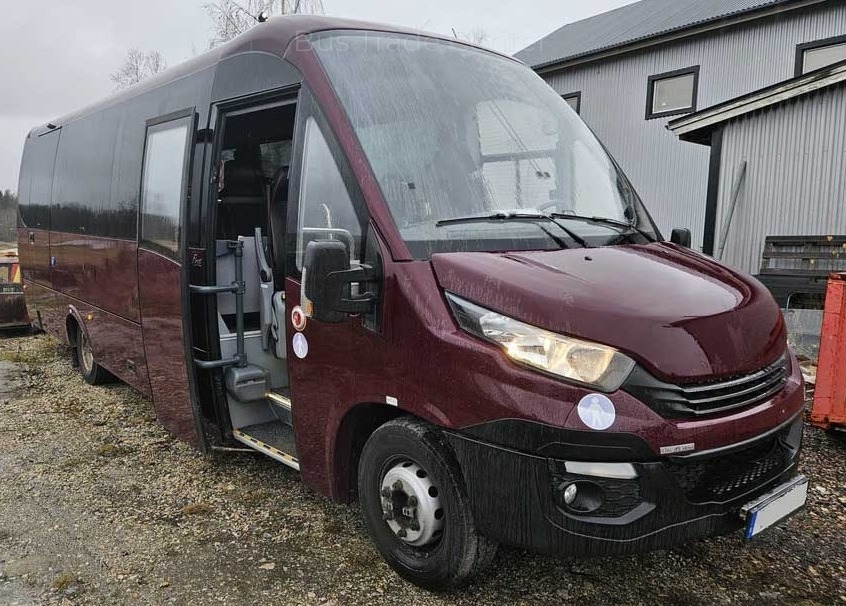 IVECO ROSERO FIRST 70C18 - حافلة صغيرة, ميكروباص: صورة 1 IVECO ROSERO FIRST 70C18 - حافلة صغيرة, ميكروباص: صورة 1