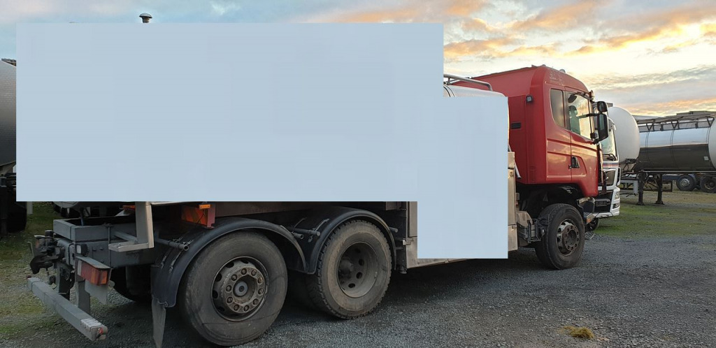 Scania 114L 340 LB6x2 Unfallschaden (Nr. 4772) - شاحنة: صورة 3 Scania 114L 340 LB6x2 Unfallschaden (Nr. 4772) - شاحنة: صورة 3