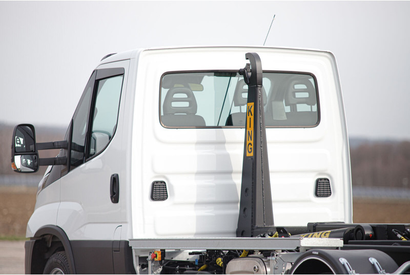 Iveco Daily 70C18 - شاحنة برافعة خطافية: صورة 3 Iveco Daily 70C18 - شاحنة برافعة خطافية: صورة 3