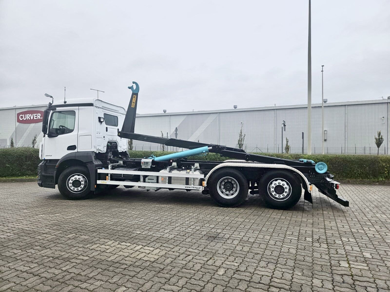 Mercedes-Benz ACTROS 5 - 2542 Nowy! - شاحنة برافعة خطافية: صورة 1 Mercedes-Benz ACTROS 5 - 2542 Nowy! - شاحنة برافعة خطافية: صورة 1