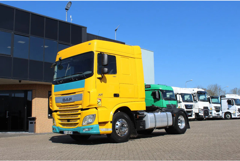 DAF XF 106.460 * EURO6 * 4X2 * - مقطورة السحب: صورة 1 DAF XF 106.460 * EURO6 * 4X2 * - مقطورة السحب: صورة 1