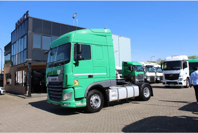 DAF XF 106.480 * EURO6 * 2 TANK * - مقطورة السحب: صورة 2 DAF XF 106.480 * EURO6 * 2 TANK * - مقطورة السحب: صورة 2