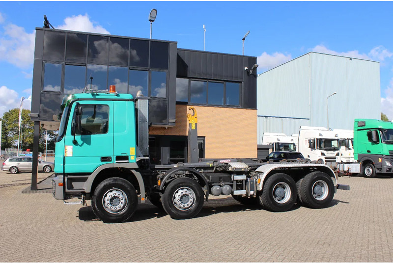 Mercedes-Benz Actros 3241 * 3 PEDAL * TOP CONDITION * - شاحنة برافعة خطافية: صورة 2 Mercedes-Benz Actros 3241 * 3 PEDAL * TOP CONDITION * - شاحنة برافعة خطافية: صورة 2