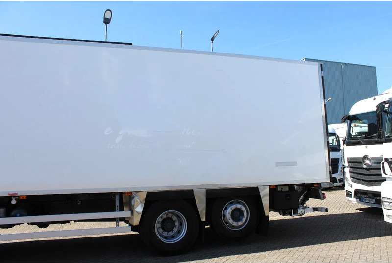 Renault Premium 310 * EURO5 * CARRIER SUPRA 850 * 6X2 * MANUAUL * - شاحنة ذات مبرد: صورة 5 Renault Premium 310 * EURO5 * CARRIER SUPRA 850 * 6X2 * MANUAUL * - شاحنة ذات مبرد: صورة 5