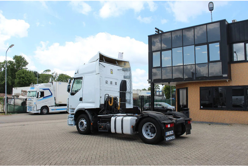 Renault Premium 460 * RETARDER * EURO5. EEV *2x Tank * 4X2 * - مقطورة السحب: صورة 3 Renault Premium 460 * RETARDER * EURO5. EEV *2x Tank * 4X2 * - مقطورة السحب: صورة 3