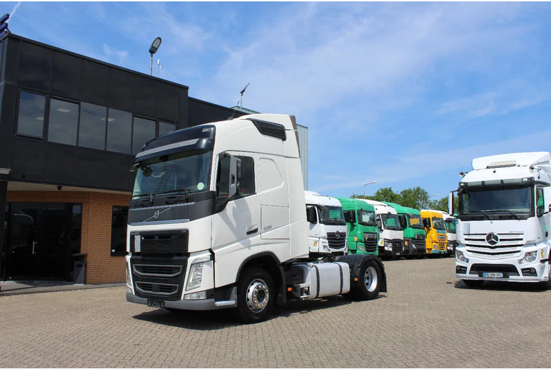Volvo FH 13.500 * EURO6 * 4X2 * - مقطورة السحب: صورة 1 Volvo FH 13.500 * EURO6 * 4X2 * - مقطورة السحب: صورة 1