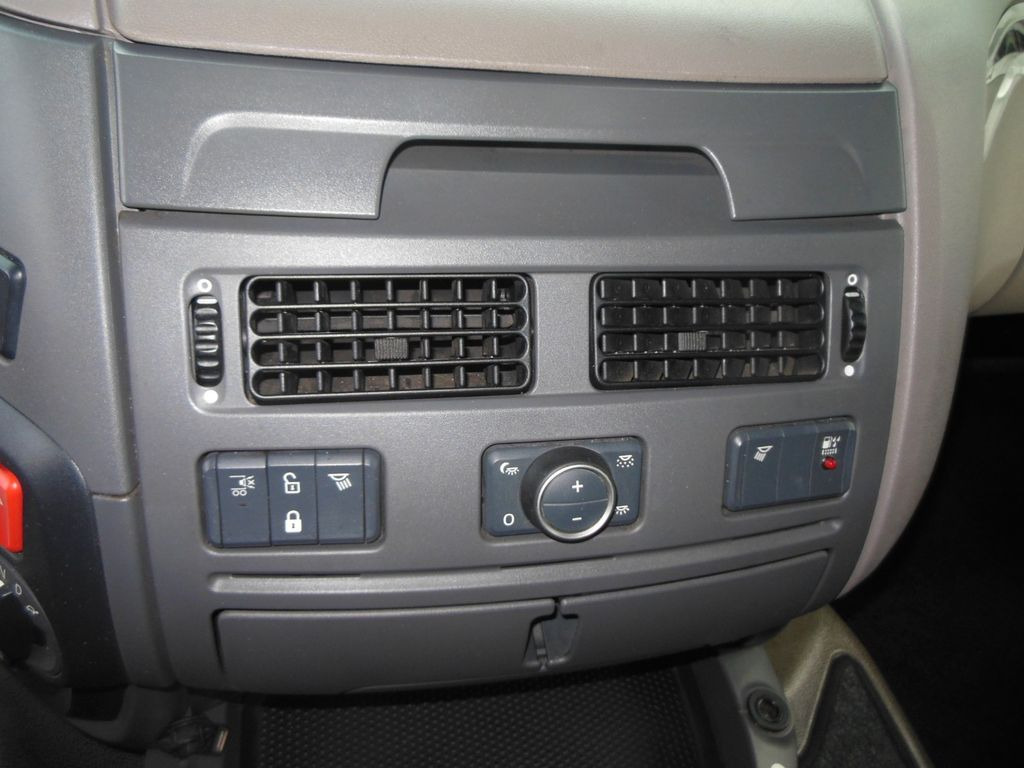 رأس تريلا DAF XF 106.530 SSC, HYDRAULIK, STAND KLIMA, TOP DAF XF 106.530 SSC, HYDRAULIK, STAND KLIMA, TOP: صورة 17