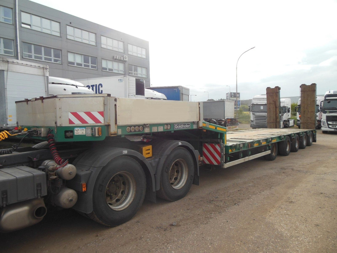 Goldhofer STZ-L 5-54/80, 5 ACHSEN,TELESKOP 7M,4 ACHSE LENK - نصف مقطورة بلودر منخفض: صورة 1 Goldhofer STZ-L 5-54/80, 5 ACHSEN,TELESKOP 7M,4 ACHSE LENK - نصف مقطورة بلودر منخفض: صورة 1