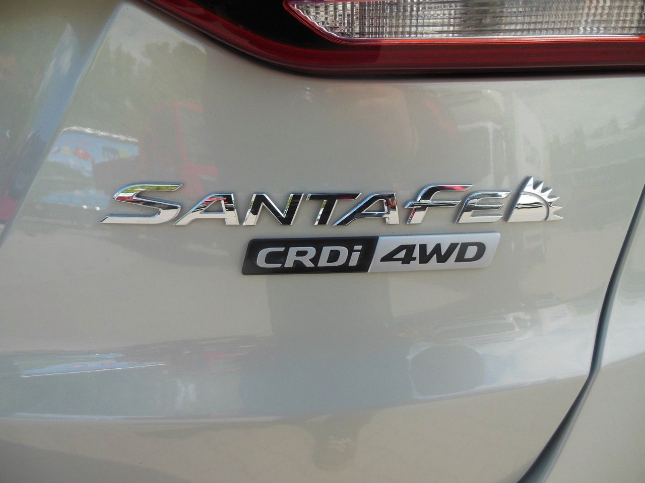 Hyundai Santa Fe 2,2 CRDi, 4WD, Automatic, Leder, Panora - سيارة دفع رباعي: صورة 5 Hyundai Santa Fe 2,2 CRDi, 4WD, Automatic, Leder, Panora - سيارة دفع رباعي: صورة 5