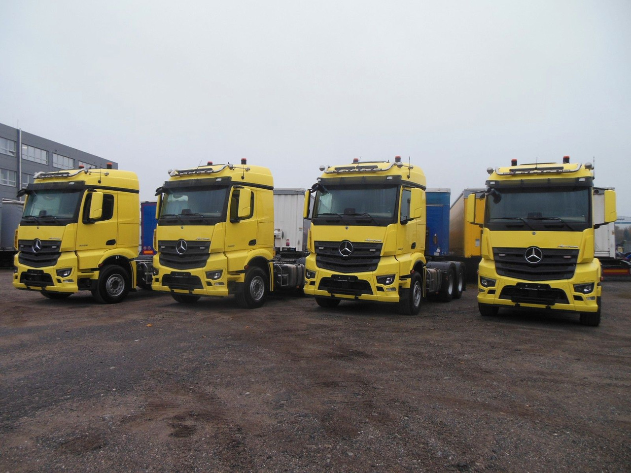 Mercedes-Benz 3353 ACTROS, 6X4, TRK, SET 120 TON, WIE NEUE!E!! - رأس تريلا: صورة 2 Mercedes-Benz 3353 ACTROS, 6X4, TRK, SET 120 TON, WIE NEUE!E!! - رأس تريلا: صورة 2