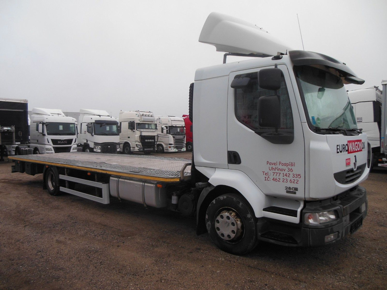 Renault Midlum 280.12 DXI, Plattform 8,5 m, Euro 5 - شاحنات مسطحة: صورة 2 Renault Midlum 280.12 DXI, Plattform 8,5 m, Euro 5 - شاحنات مسطحة: صورة 2