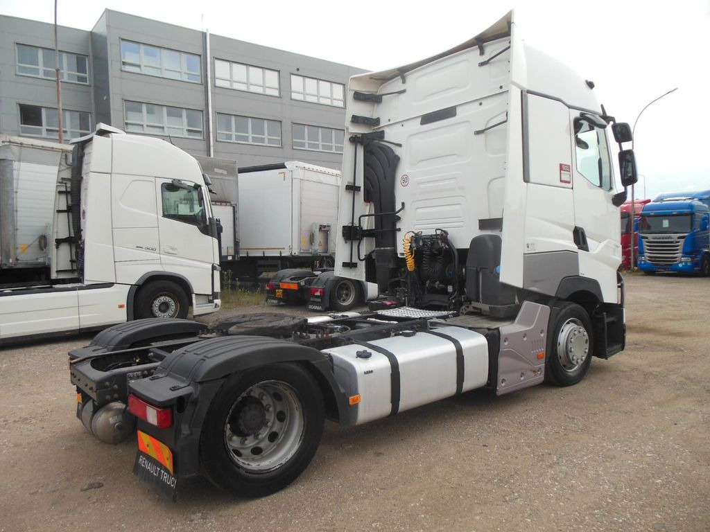 Renault T520 COMFORT, LOWDECK, TOP STAND Renault T520 COMFORT, LOWDECK, TOP STAND - رأس تريلا: صورة 3 Renault T520 COMFORT, LOWDECK, TOP STAND Renault T520 COMFORT, LOWDECK, TOP STAND - رأس تريلا: صورة 3