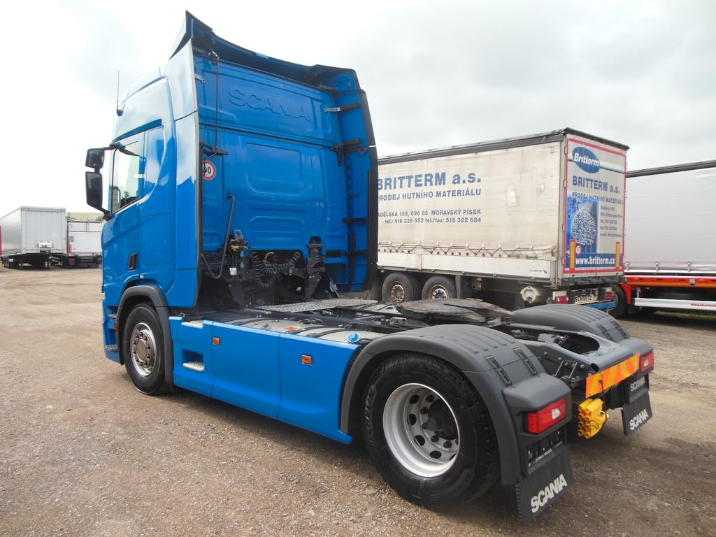 Scania R450, RETARDER, VOLL LUFT, 6 STÜCKS AM LAGER!!! - مقطورة السحب: صورة 4 Scania R450, RETARDER, VOLL LUFT, 6 STÜCKS AM LAGER!!! - مقطورة السحب: صورة 4