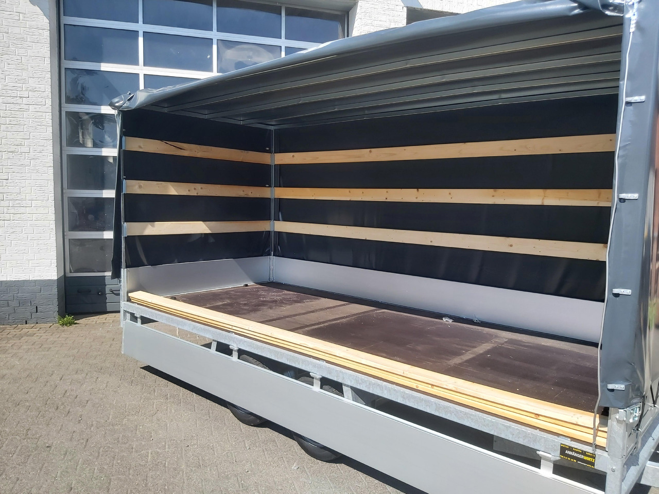 Anssems Hochlader PSX - S 3000 405x178x30cm 180cm Hochplane grau (XL) 3000kg Aktion - مقطورة ستارة: صورة 2 Anssems Hochlader PSX - S 3000 405x178x30cm 180cm Hochplane grau (XL) 3000kg Aktion - مقطورة ستارة: صورة 2