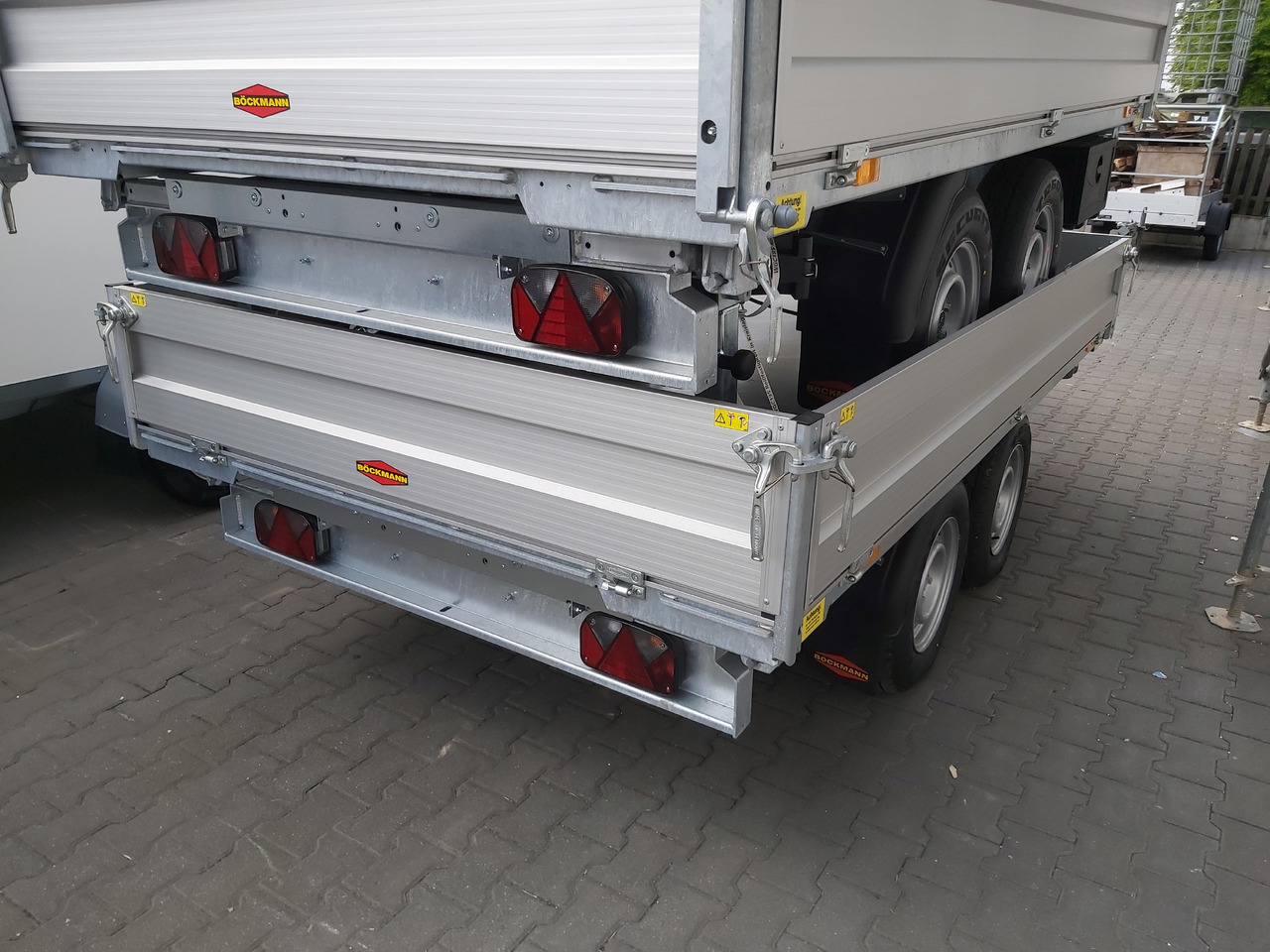 Böckmann Kipper DK AL 3218/35 Profi Elektro + NHP 3500kg Modell 2024 Januar Aktion - مقطورة قلابة: صورة 2 Böckmann Kipper DK AL 3218/35 Profi Elektro + NHP 3500kg Modell 2024 Januar Aktion - مقطورة قلابة: صورة 2