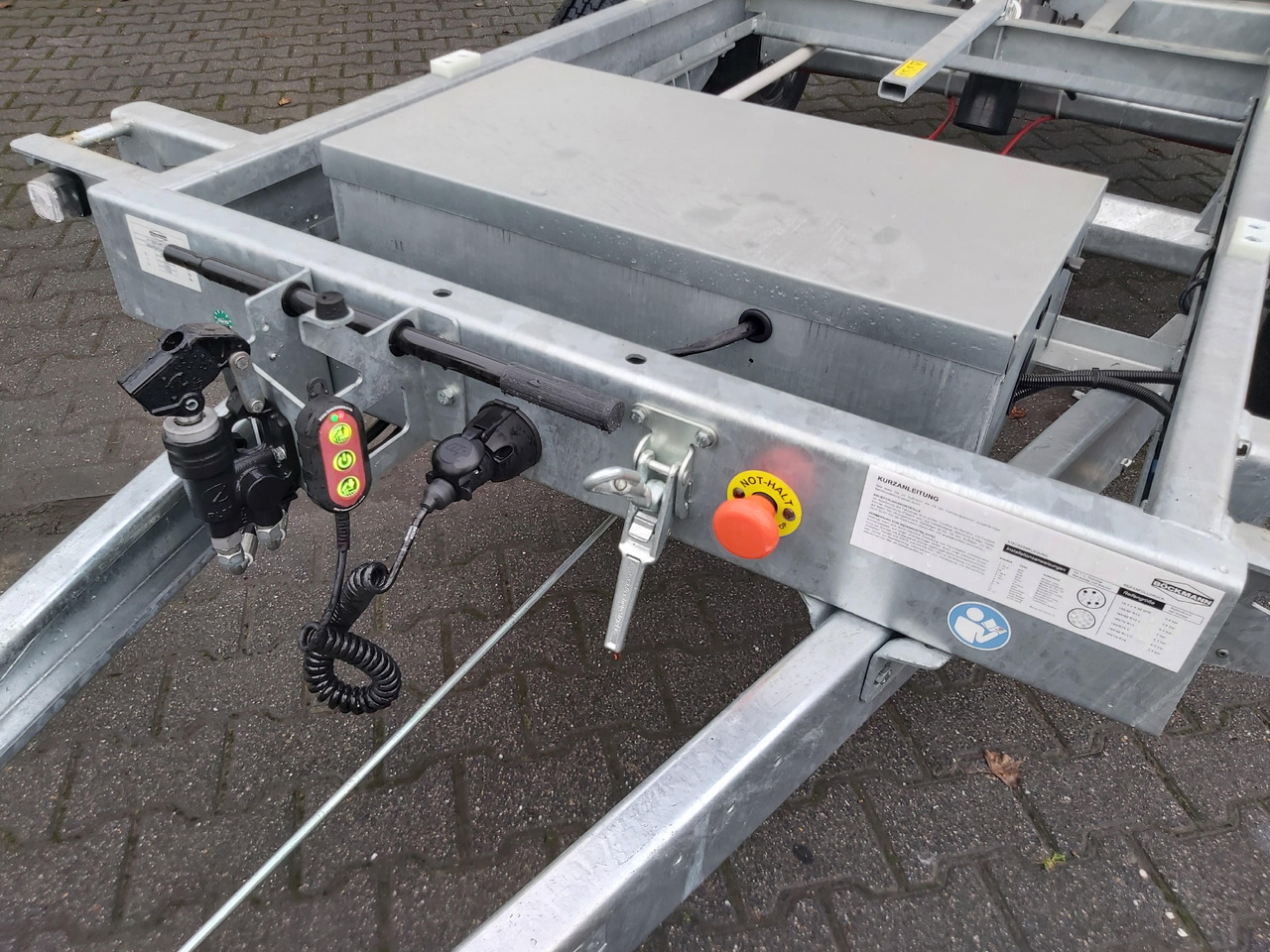 Böckmann Kipper DK ST 3718/35 Profi 374x180x40cm Stahlwände Elektro + NHP LFH 13" 3500kg - مقطورة قلابة: صورة 4 Böckmann Kipper DK ST 3718/35 Profi 374x180x40cm Stahlwände Elektro + NHP LFH 13" 3500kg - مقطورة قلابة: صورة 4