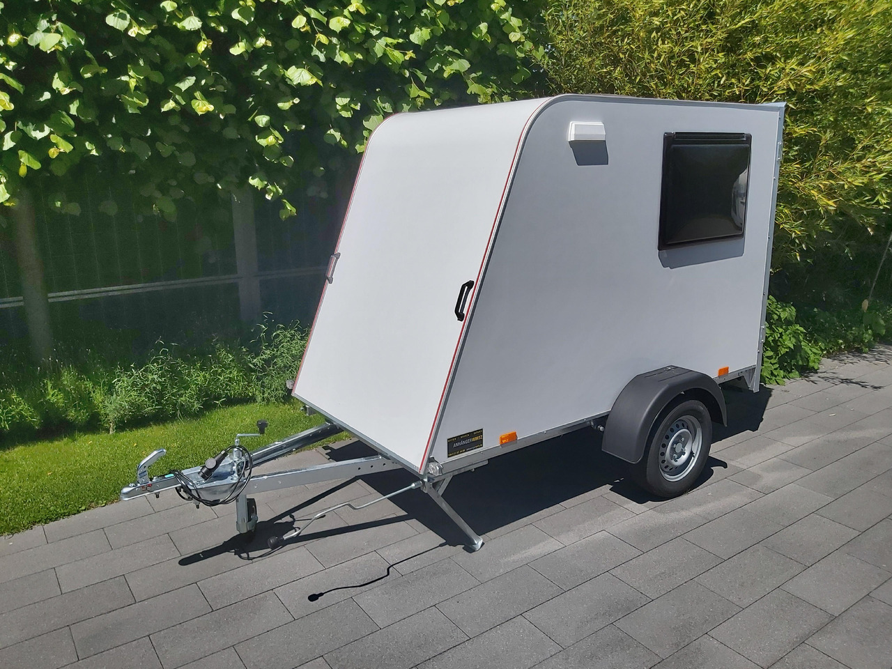 Kargo Camp TFS S Mini 250x125x150cm aero Reling 2 Fenster Dachluke (S) 750kg Abverkauf - كرفان سحب: صورة 2 Kargo Camp TFS S Mini 250x125x150cm aero Reling 2 Fenster Dachluke (S) 750kg Abverkauf - كرفان سحب: صورة 2