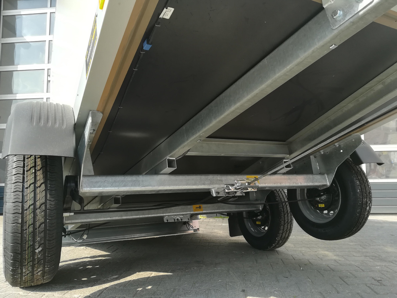 مقطورة بصندوق مغلق WM Meyer Koffer AZ 2730/151 S30 301x151x185cm (M) 2700kg Januar Aktion: صورة 7