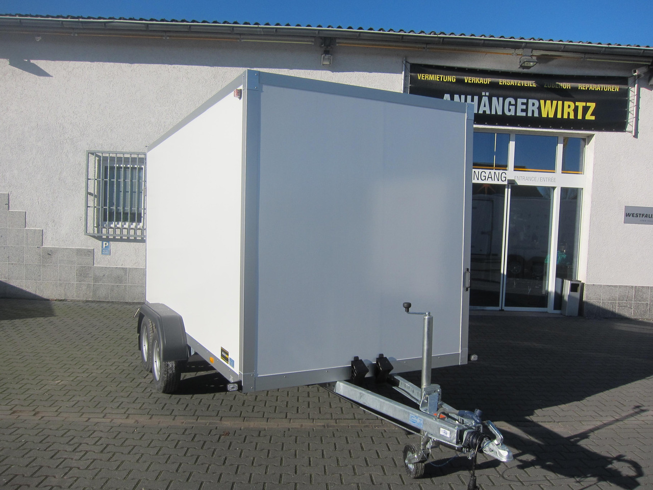 WM Meyer Koffer AZ 2740/185 S35 + Heckrampe 401x185x205cm (XL) 2700kg Januar Aktion Modell 2024 - مقطورة بصندوق مغلق: صورة 3 WM Meyer Koffer AZ 2740/185 S35 + Heckrampe 401x185x205cm (XL) 2700kg Januar Aktion Modell 2024 - مقطورة بصندوق مغلق: صورة 3