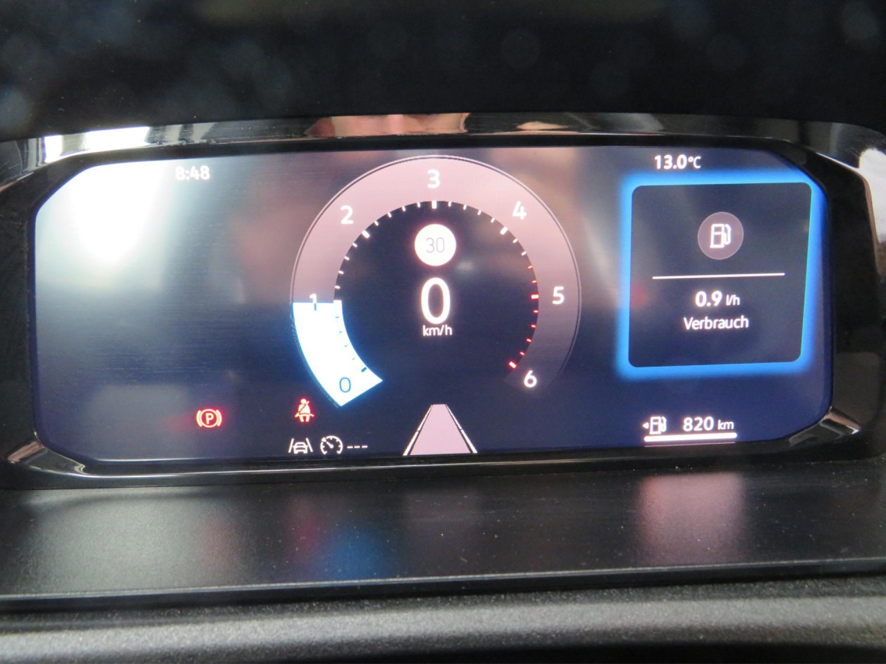 VOLKSWAGEN Caddy Cargo 2.0 TDI 75 kW Klima ZV - فان المدمجة: صورة 4 VOLKSWAGEN Caddy Cargo 2.0 TDI 75 kW Klima ZV - فان المدمجة: صورة 4