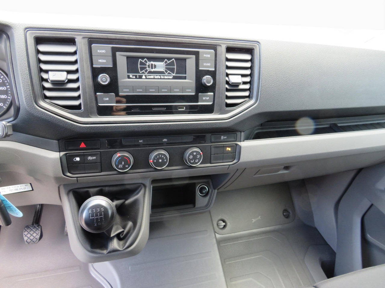 VOLKSWAGEN Crafter 35 L3H3 Kasten Klima ZV - فان: صورة 3 VOLKSWAGEN Crafter 35 L3H3 Kasten Klima ZV - فان: صورة 3