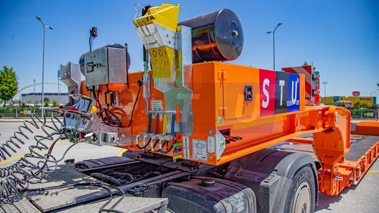 نصف مقطورة بلودر منخفض للبيع  STU 2 Axle Extendable Low Loader: صورة 31