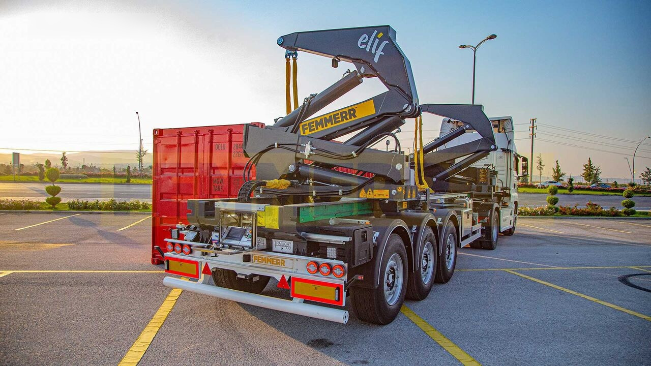 STU Side Lifter Trailer / Side Loader Trailer - ناقل حاوية/ نصف مقطورة بحاوية: صورة 2 STU Side Lifter Trailer / Side Loader Trailer - ناقل حاوية/ نصف مقطورة بحاوية: صورة 2