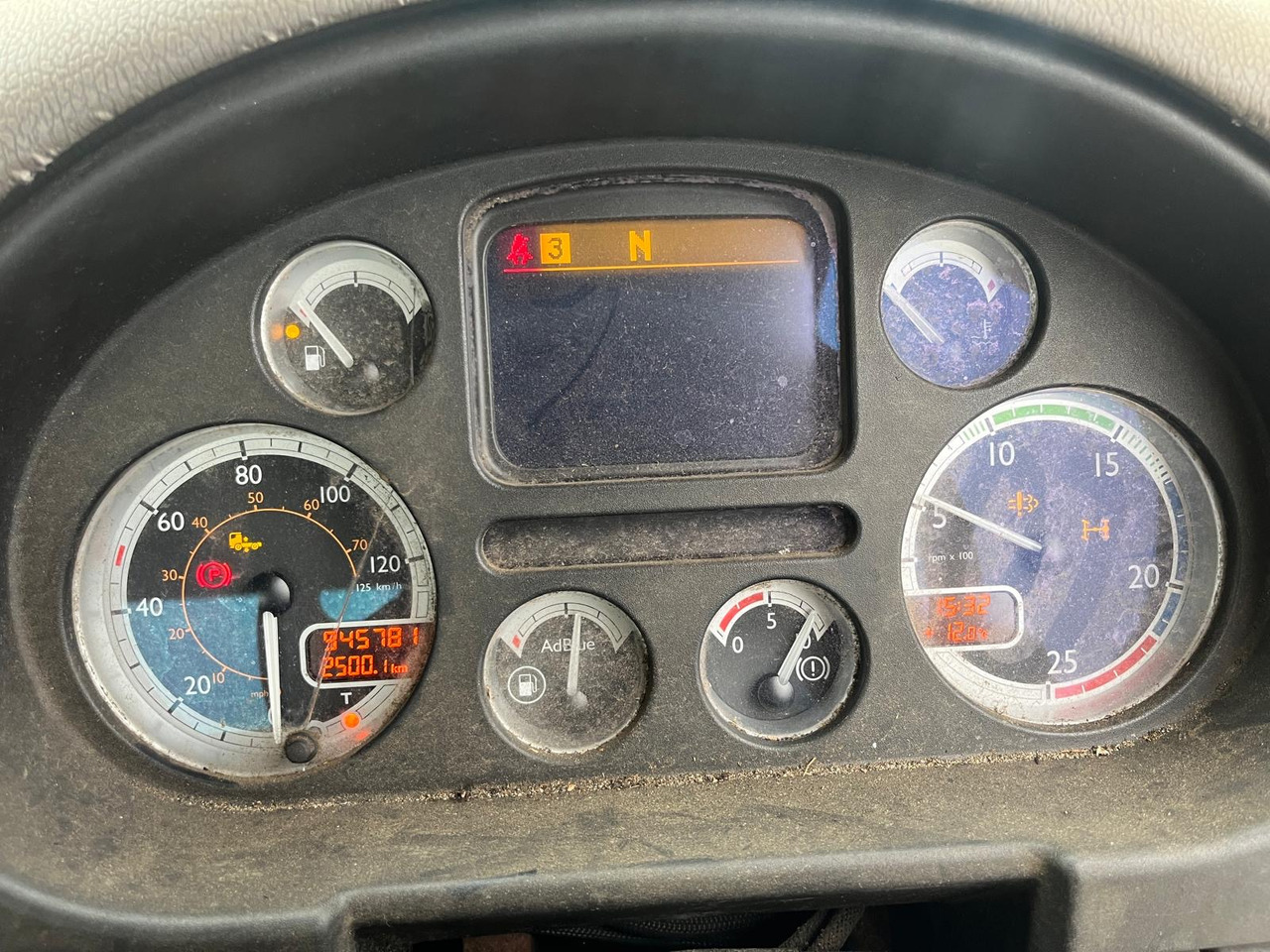 DAF 85 410 - رأس تريلا: صورة 2 DAF 85 410 - رأس تريلا: صورة 2