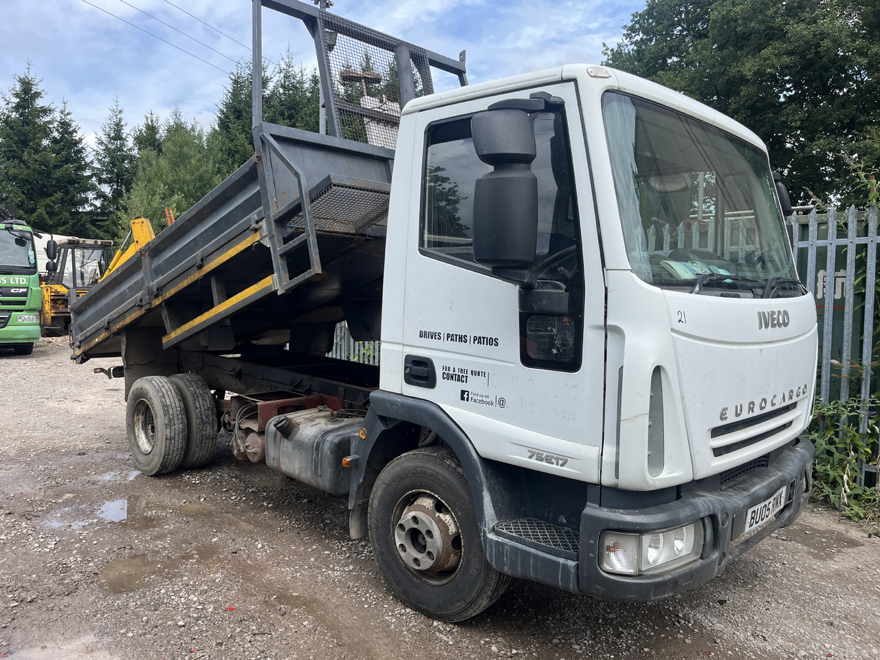 Iveco Euro Cargo 75 E17 - شاحنة قلاب: صورة 1 Iveco Euro Cargo 75 E17 - شاحنة قلاب: صورة 1