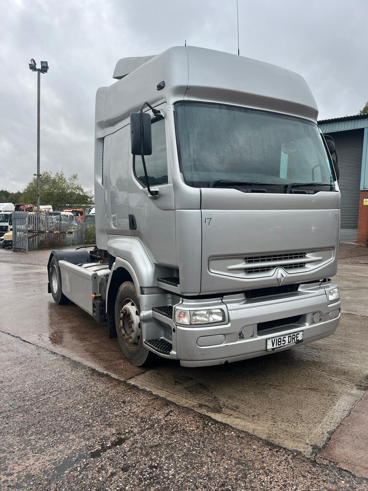 Renault Premium 385 - رأس تريلا: صورة 1 Renault Premium 385 - رأس تريلا: صورة 1