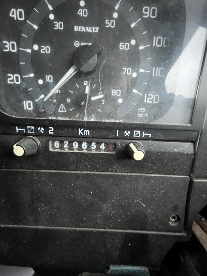 تأجير Renault Premium 385 Renault Premium 385: صورة 6