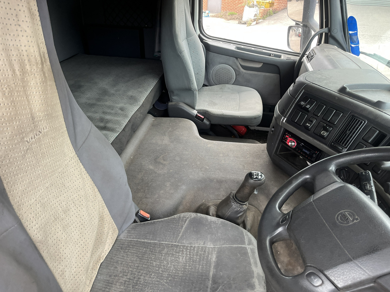 شاحنة بصندوق مغلق Volvo FM9 300 4x2 Box Van: صورة 7 شاحنة بصندوق مغلق Volvo FM9 300 4x2 Box Van: صورة 7