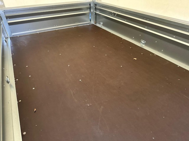 Brenderup 2260WSB1300 Stahl, 1,3 to. kippbar, mit Plane 180 cm, 2580x1530x400mm - مقطورة عربة: صورة 5 Brenderup 2260WSB1300 Stahl, 1,3 to. kippbar, mit Plane 180 cm, 2580x1530x400mm - مقطورة عربة: صورة 5