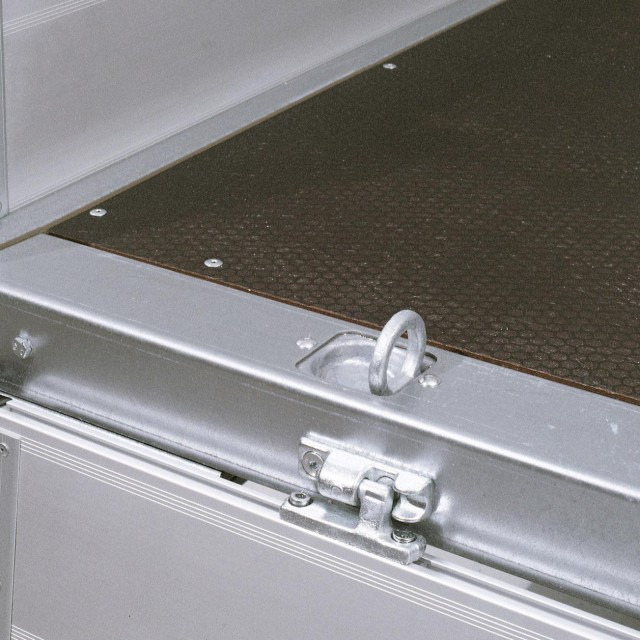 Brenderup 5325ATB2500 Alu Hochlader, 2,5 to. 3250 x 1800 x 330 mm - مقطورة عربة: صورة 3 Brenderup 5325ATB2500 Alu Hochlader, 2,5 to. 3250 x 1800 x 330 mm - مقطورة عربة: صورة 3