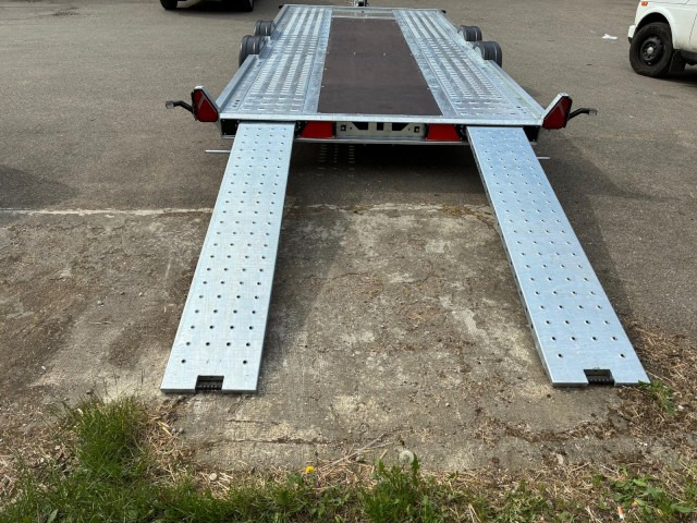 Brian James A Transporter, 130-5521-35-2-12, 5530 x 2100 mm, 3,5 to. - مقطورة نقل اوتوماتيكي: صورة 1 Brian James A Transporter, 130-5521-35-2-12, 5530 x 2100 mm, 3,5 to. - مقطورة نقل اوتوماتيكي: صورة 1