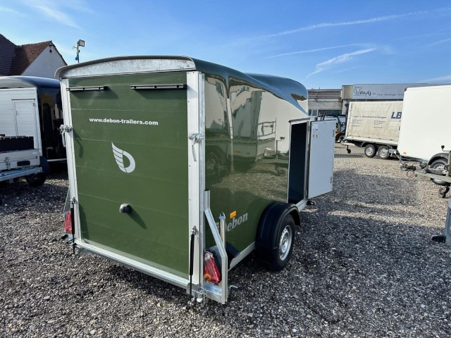 Cheval Liberte Debon Fourgon Cargo 2 Poly + Türe dunkelgrau 1300 kg, 100 km/h, 300x155x168cm - مقطورة بصندوق مغلق: صورة 5 Cheval Liberte Debon Fourgon Cargo 2 Poly + Türe dunkelgrau 1300 kg, 100 km/h, 300x155x168cm - مقطورة بصندوق مغلق: صورة 5