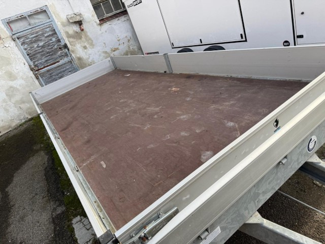 Hapert Azure H-2 Hochlader 3,5 to. 5050 x 2000 x 300 mm, parabel, 100 km/h - مقطورة عربة: صورة 4 Hapert Azure H-2 Hochlader 3,5 to. 5050 x 2000 x 300 mm, parabel, 100 km/h - مقطورة عربة: صورة 4