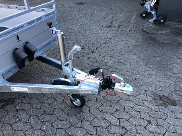 Hapert Azure L-2 Tieflader 3030 x 1490 x 370 mm, ZG 2,7 to. - مقطورة عربة: صورة 3 Hapert Azure L-2 Tieflader 3030 x 1490 x 370 mm, ZG 2,7 to. - مقطورة عربة: صورة 3