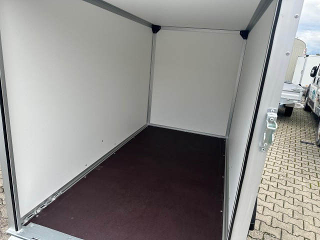 Humbaur Koffer HK 752513-15P, 0,75 t. 2510 x 1310 x 1520 mm, 100 km/h - مقطورة بصندوق مغلق: صورة 4 Humbaur Koffer HK 752513-15P, 0,75 t. 2510 x 1310 x 1520 mm, 100 km/h - مقطورة بصندوق مغلق: صورة 4