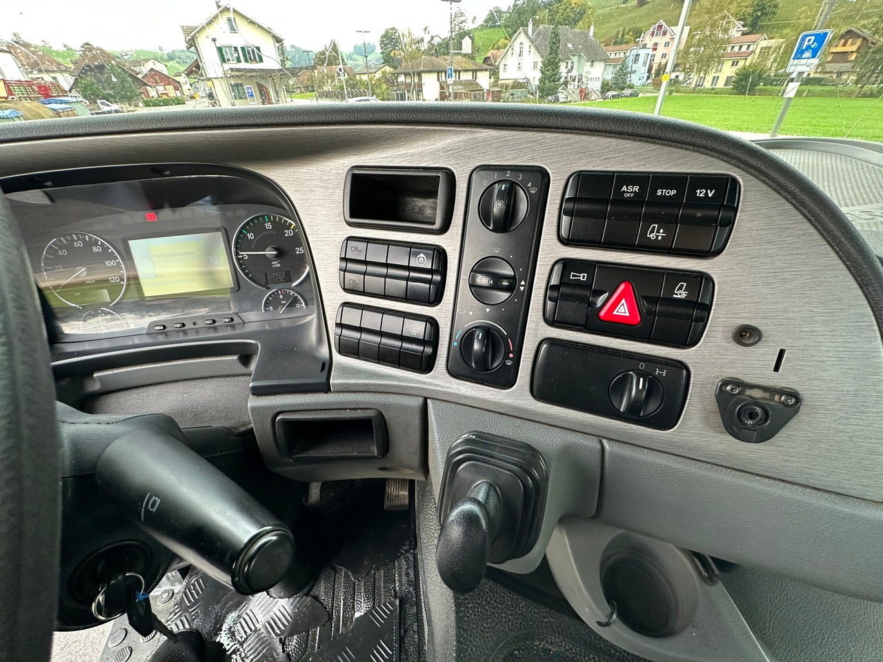MERCEDES-BENZ Actros 18.32 4x2 Trösch absetzkipper - شاحنة لودر انزلاقي: صورة 4 MERCEDES-BENZ Actros 18.32 4x2 Trösch absetzkipper - شاحنة لودر انزلاقي: صورة 4