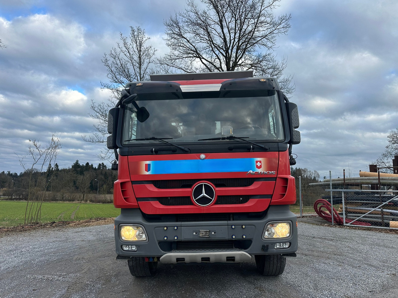 MERCEDES-BENZ Actros 3248 8x4 Kipper - شاحنة قلاب: صورة 5 MERCEDES-BENZ Actros 3248 8x4 Kipper - شاحنة قلاب: صورة 5
